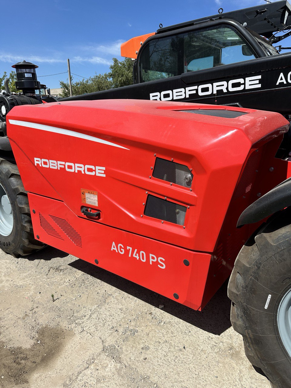 6. Robforce AG 740 PS