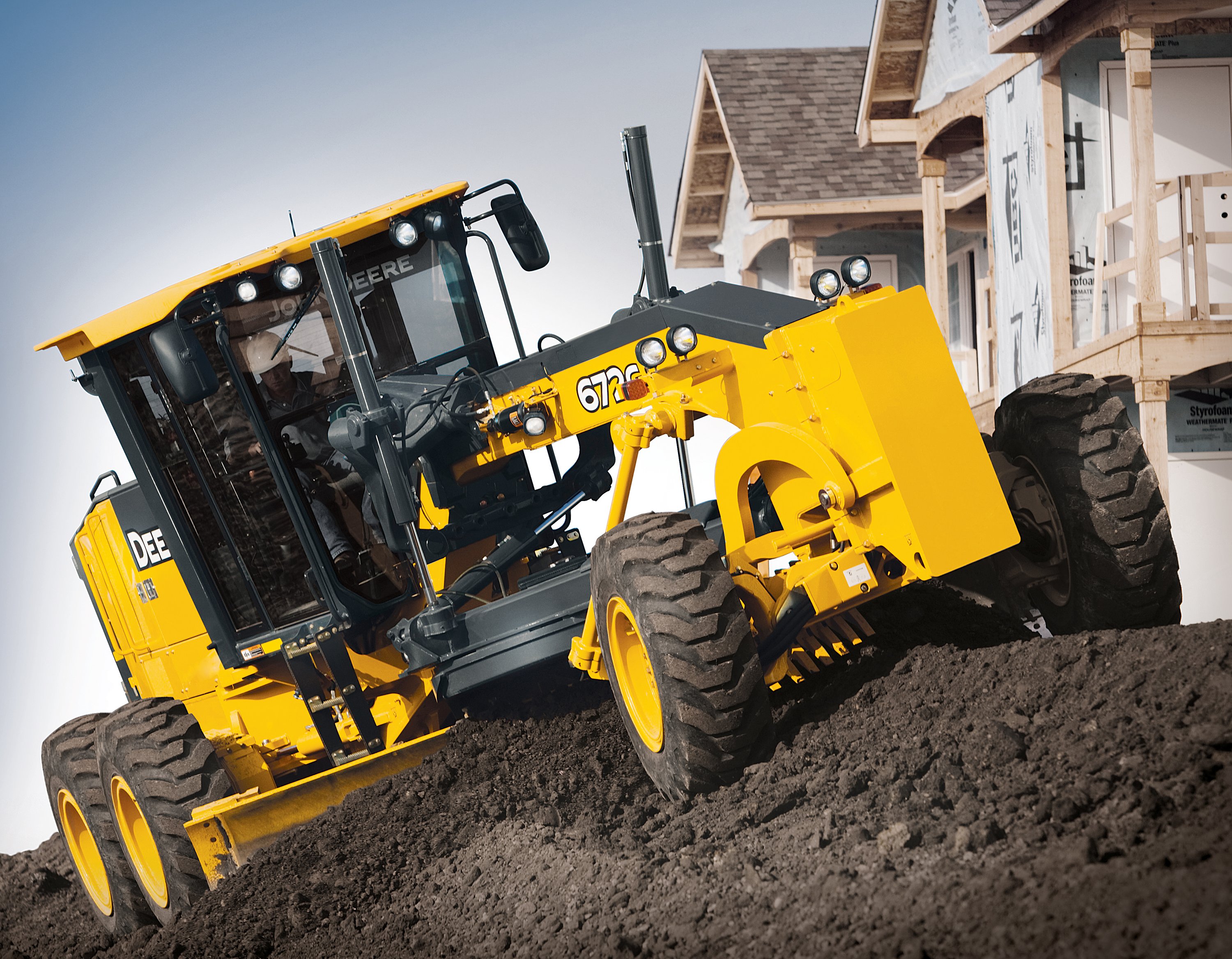 Отзыв ООО «Дортранссервис» о грейдере John Deere 672G