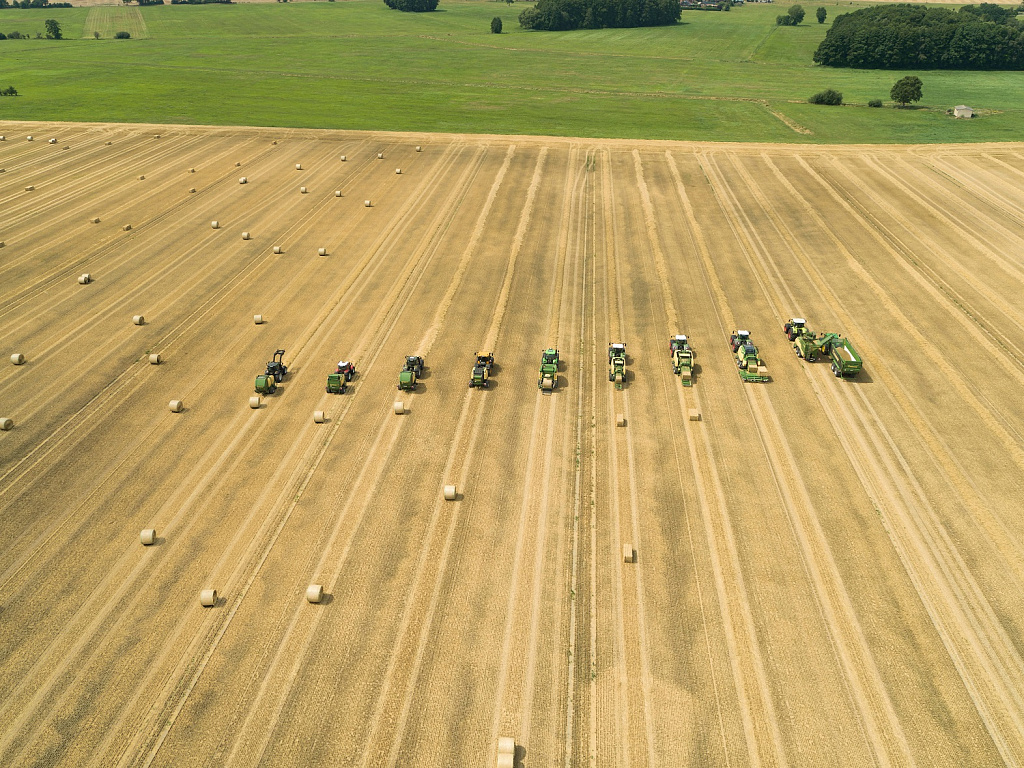 Компания АСТ стала дилером №1 по итогам 2021 года